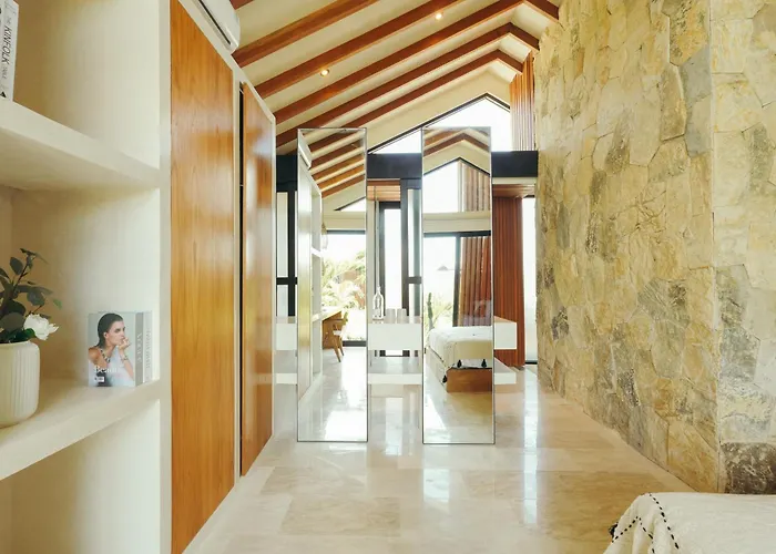 Villa Batu Bingin *
